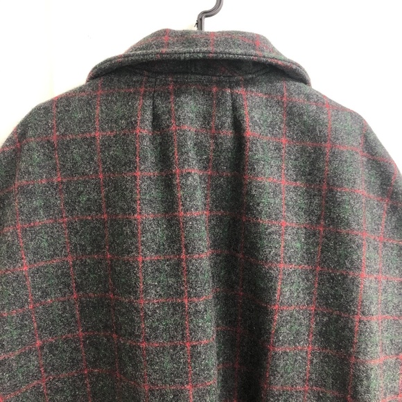 Johnson Woolen Mills Plaid Cape Vintage - Picture 3 of 16